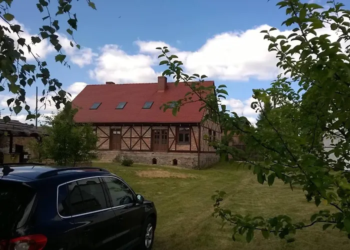 Agrokorytnica مزرعة للإقامة *